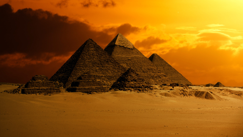 Piramids in the Desert, Egypt